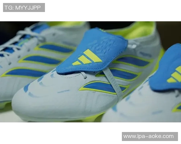 选择舒适足球鞋的品牌推荐与评测指南助你找到最佳鞋款